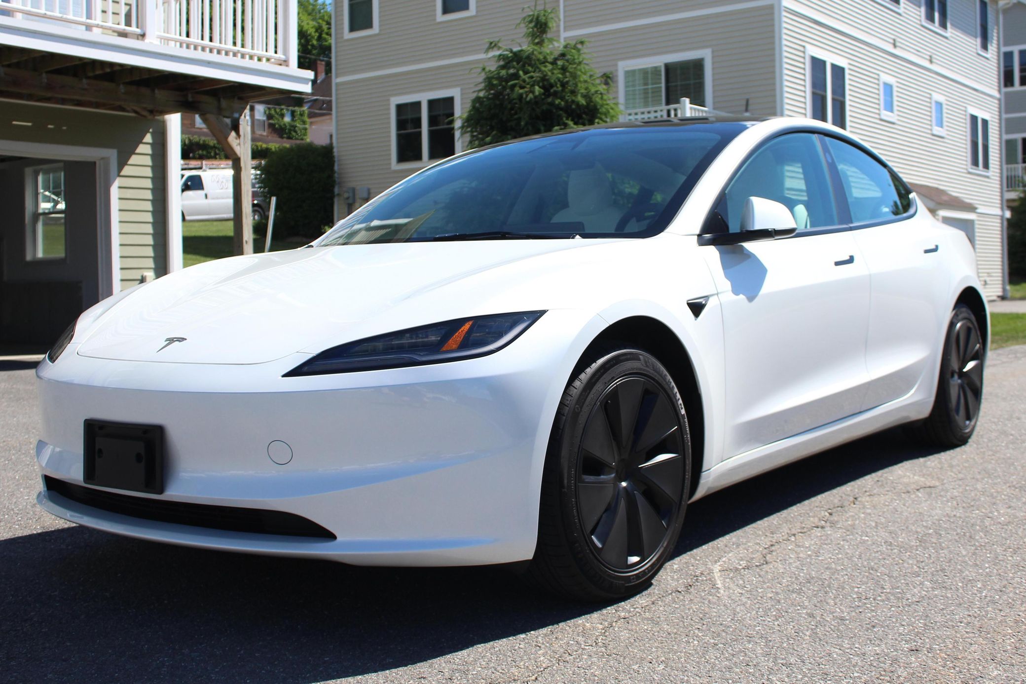 2025 Tesla Model 3 Long Range